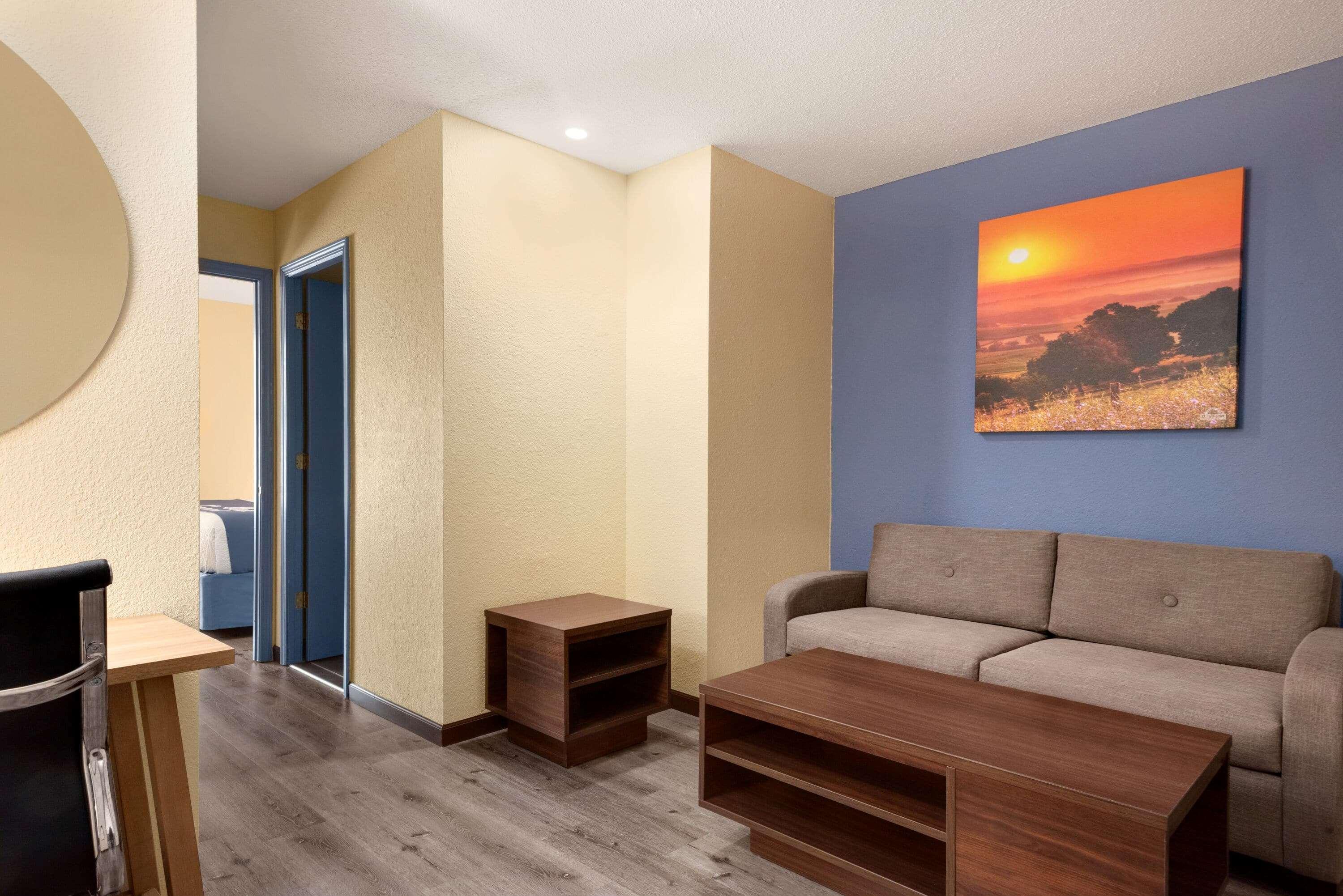 Days Inn & Suites By Wyndham Merrillville Εξωτερικό φωτογραφία