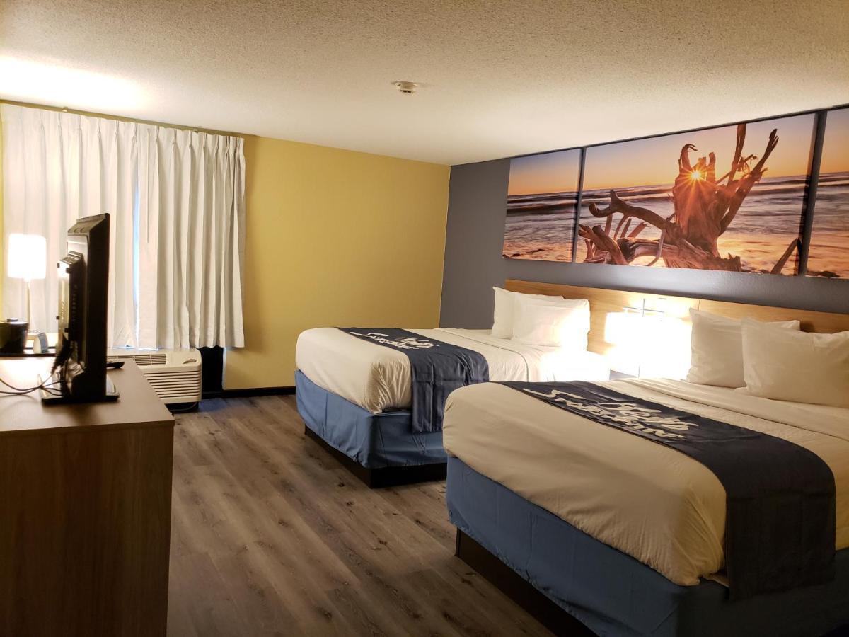 Days Inn & Suites By Wyndham Merrillville Εξωτερικό φωτογραφία
